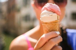 Zuhause eigenes Eis herstellen - Rezepte - Eismaschinen - Tests - Tipps - Laktoseintolleranz Zuhause eigenes Eis herstellen - Rezepte - Eismaschinen - Tests - Tipps - Laktoseintolleranz